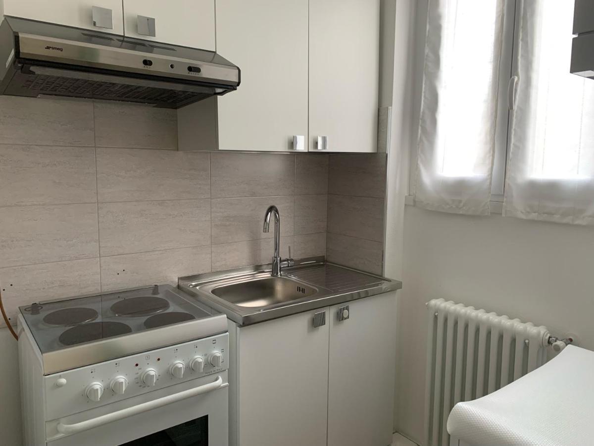 מנדלו דל לאריו Casa Tiffany Tra Lago E Monti מראה חיצוני תמונה